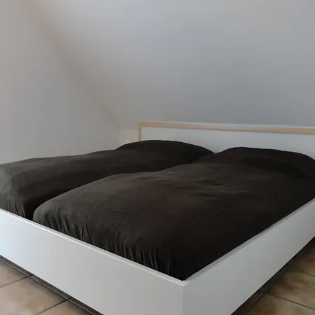 2 Bedroom Pet Friendly Apartment In Harrislee 하리슬리