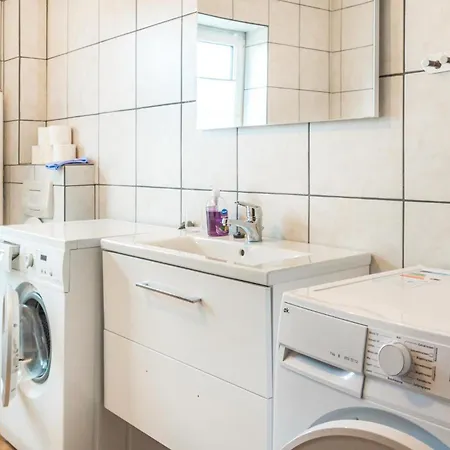 펜션 2 Bedroom Pet Friendly Apartment In Harrislee